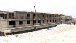 В Корсакове строительство дома-интерната для ветеранов не останавливают даже морозы