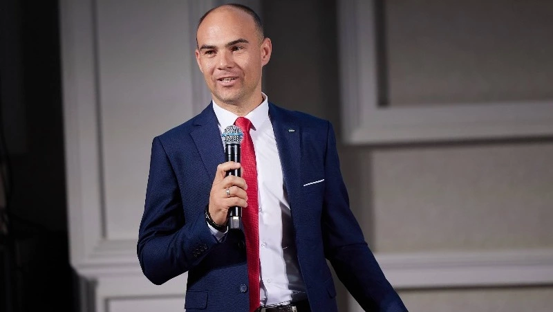 Ветеран СВО Илья Земеров стал замдиректора департамента в правительстве Сахалина