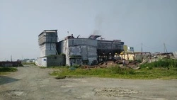 На птицефабрике «Островная» загорелось демонтируемое здание 