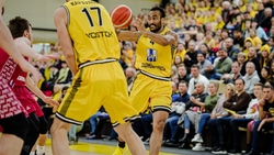 Разгромный счет: «Восток-65» обыграл в домашнем матче москвичей из МБА