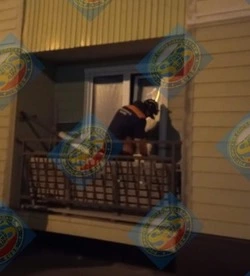 Мертвого мужчину нашли в запертой квартире в Южно-Сахалинске ночью 16 мая