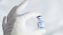 Ревакцинация стартовала для  сахалинцев, которые ранее поставили вакцину от коронавируса