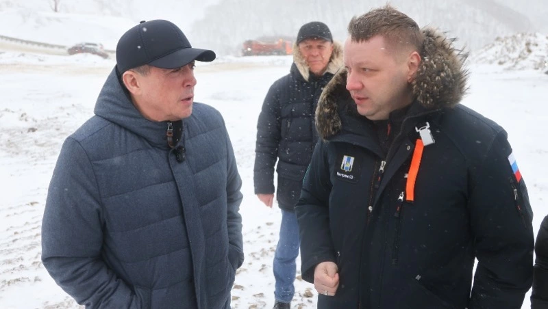 Валерий Лимаренко посетил с рабочей поездкой Холмский район