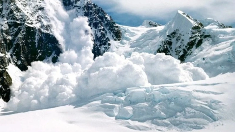 Лавинную опасность прогнозируют специалисты в четырех районах Сахалина 