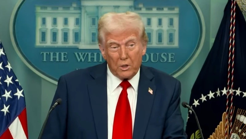 Трамп: США обсудили с Россией передачу тел погибших при авиакатастрофе в Вашингтоне