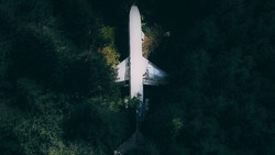 Во время сильной метели разбился самолет Ан-12, вылетевший с Дальнего Востока. Выживших не нашли
