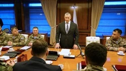 Юрий Трутнев поздравил моряков-подводников с профессиональным праздником 