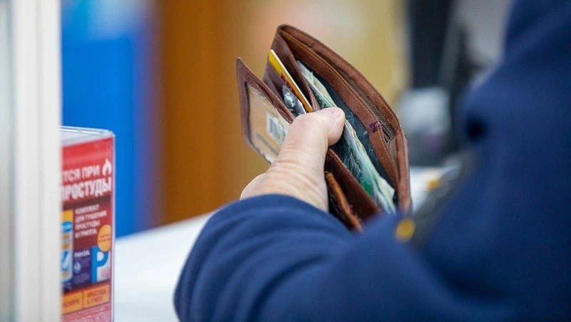 Стало известно, насколько готовы жители Сахалина отказаться от наличных денег