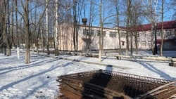 Новое ограждение и ремонт сделают в школе №18 донецкого Шахтерска