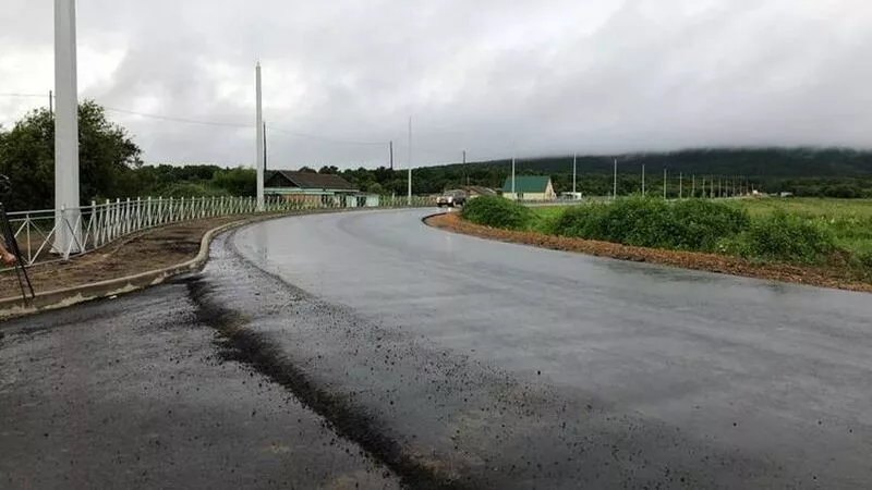В этом году на ремонт дорог на Сахалине потратят беспрецедентно много денег