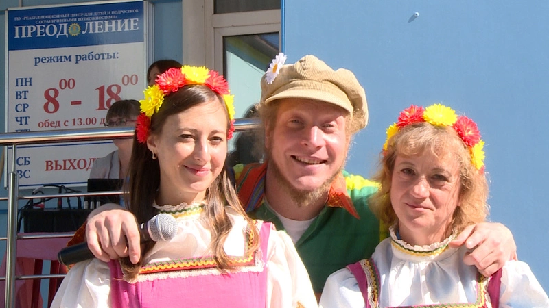 Сахалинские подростки устроили ярмарку-распродажу изделий, сделанных своими руками