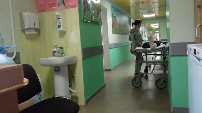 Школьника сбили на пешеходном переходе в Южно-Сахалинске