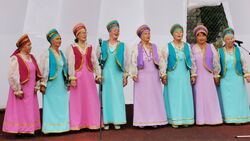 Томаринцы с песнями и танцами отпраздновали 73-летие села Черемшанка