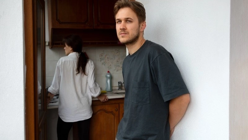 «Мне нужна прописка»: сахалинец ушел к другой, но хочет регистрацию в квартире бывшей