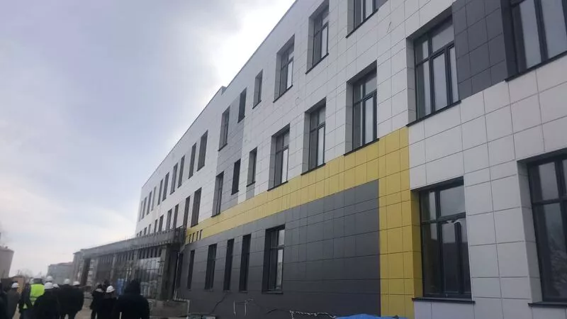 Детскую школу искусств в Аниве сдадут на полгода раньше. Она примет 350 детей