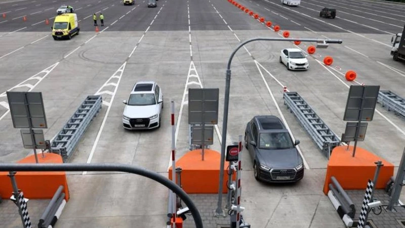 В России предложили предоставить бесплатный проезд по платным автодорогам для многодетных  