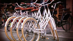 Велосипедистам напомнили о правилах движения на дорогах Сахалина