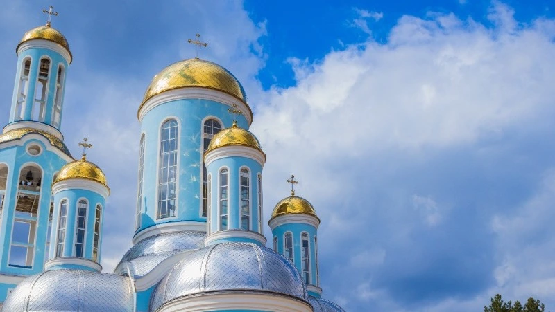 Покров Пресвятой Богородицы в 2024 году: история, традиции и приметы праздника