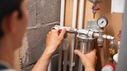 Юрист рассказал, что грозит за искажение показаний счетчика