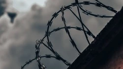 Житель Холмска проведет 11 лет в тюрьме за разбойное нападение  