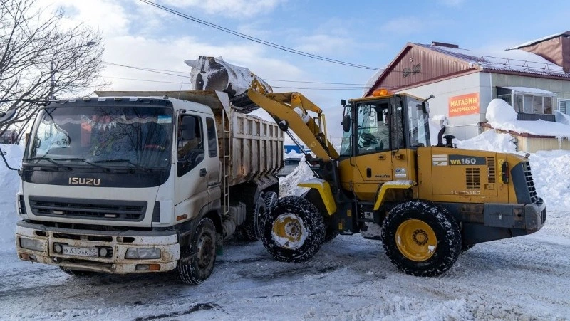 Ликвидация последствий циклона в Южно-Сахалинске: главное на сегодня и 29 января