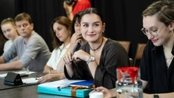Чехов-центр покажет премьеру спектакля «Воскресение» по роману Льва Толстого на Сахалине 3-4 октября