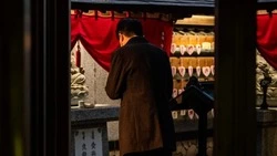 Японец прятал труп отца в шкафу два года из-за дороговизны похорон