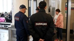 Пассажир автобуса Невельск — Южно-Сахалинск украл забытый телефон