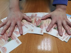 Мигрант предложил сотруднику ФСБ взятку в 50 тысяч рублей на Сахалине