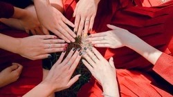 Маникюр в Южно-Сахалинске мастера планируют делать на российских материалах