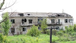 Село Дмитровка в ДНР 8 лет ждет помощи после бомбардировок ВСУ