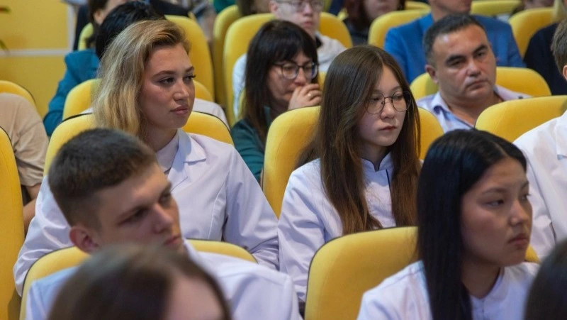 В ряды обучающихся филиала ТГМУ на Сахалине вступили 28 первокурсников