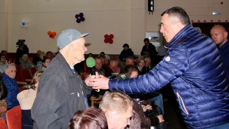 Приезд Лимаренко в Красногорск решил проблемы погорельцев