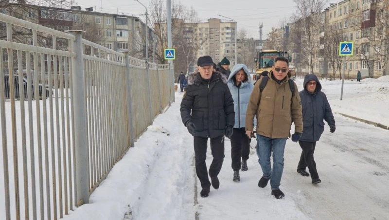 «Каникулы давно закончились»: мэр Южно-Сахалинска оказался недоволен работой коммунальщиков