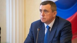 Губернатор Валерий Лимаренко поздравил глав островных муниципалитетов с Днем местного самоуправления