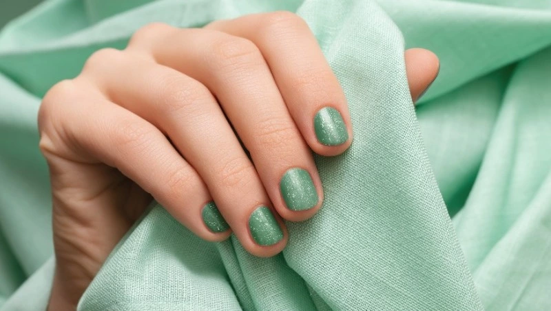 Денежный маникюр: в какие дни с «ноготочками» придут финансы в ноябре 2025