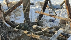 «Ждем теплой погоды»: поисковики извлекают самолет Як-9 на Сахалине 