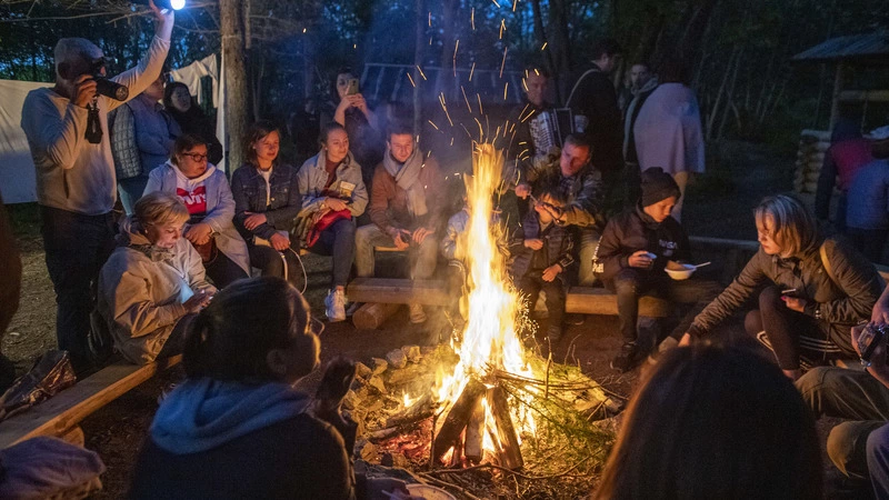 Чехов-центр показал зрителям концерт на фронте