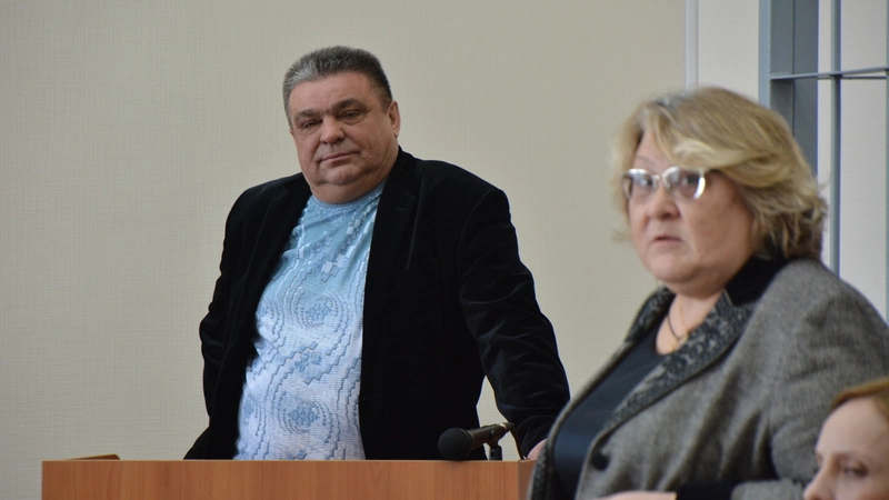 Суд закрыл для СМИ допрос первого свидетеля по делу Хорошавина