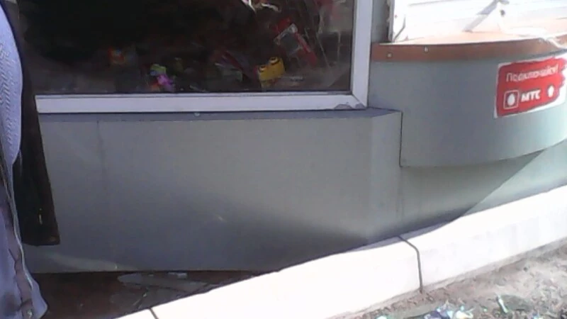 В Южно-Сахалинске ограбили газетный киоск