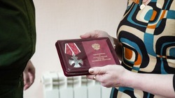 Участника СВО из Корсакова Александра Ковальчука наградили орденом Мужества посмертно