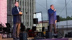 Спектаклем с участием Миронова и Урсуляк открылся театральный фестиваль на Сахалине