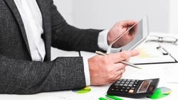 Самозанятым разрешили получать оплачиваемый больничный