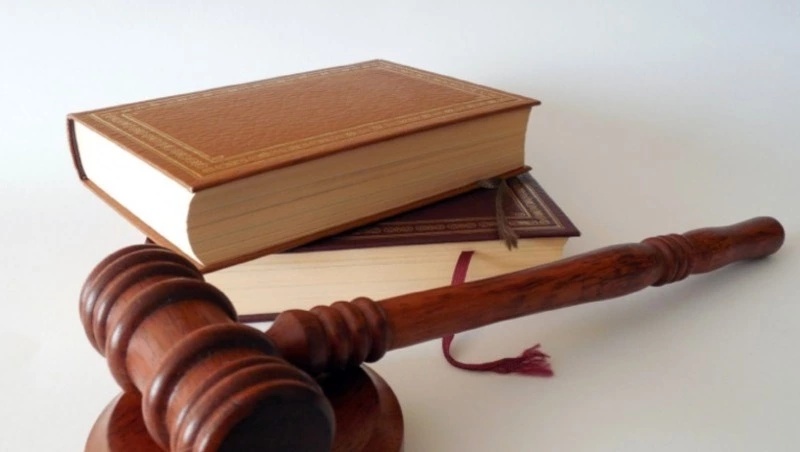 Сахалинец предстанет перед судом за оформление микрозайма с телефона бывшей возлюбленной