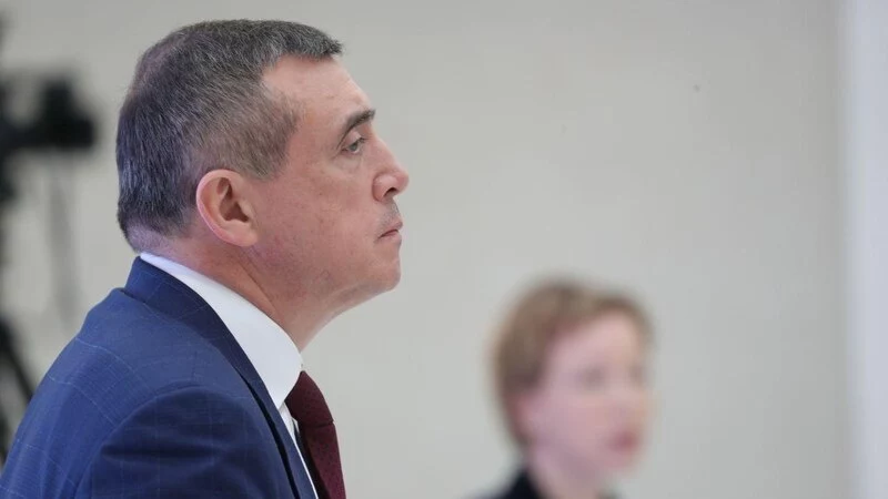 Лимаренко предложил помощь сахалинским бизнесменам на взятие кредита для выдачи зарплат