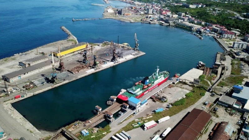 На Сахалине на полгода затянулся суд Холмского порта против бывших гендиректоров