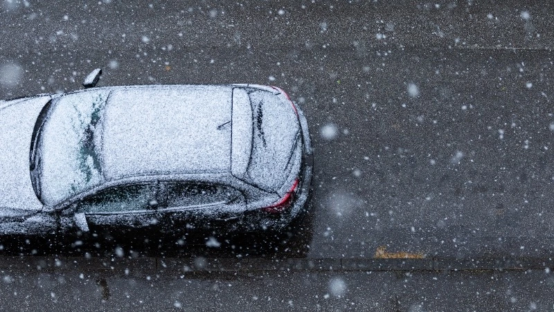 В Госдуме предложили ограничить рост цен на такси до соцобъектов в непогоду