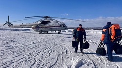Вертолет Ми-8 сахалинского МЧС вылетел для экстренной эвакуации матроса с плавбазы