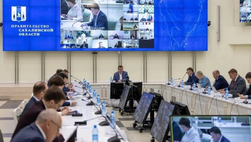 Более 800 дворов отремонтируют в 2024 году в Сахалинской области