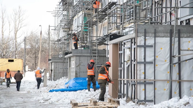 В Александровске-Сахалинском сосчитали семьи, которые переселят в новые квартиры летом